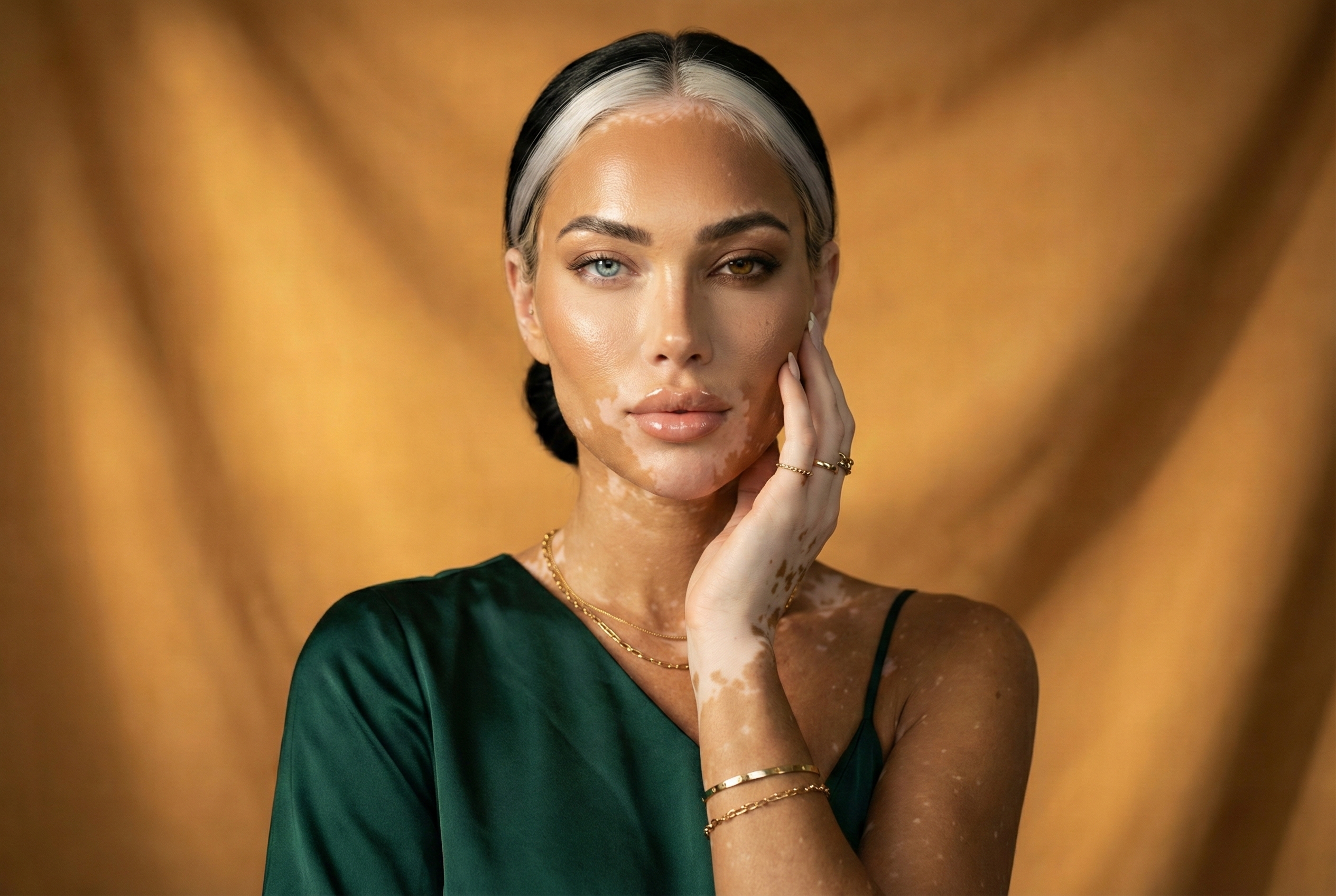 Nomi Rare Background